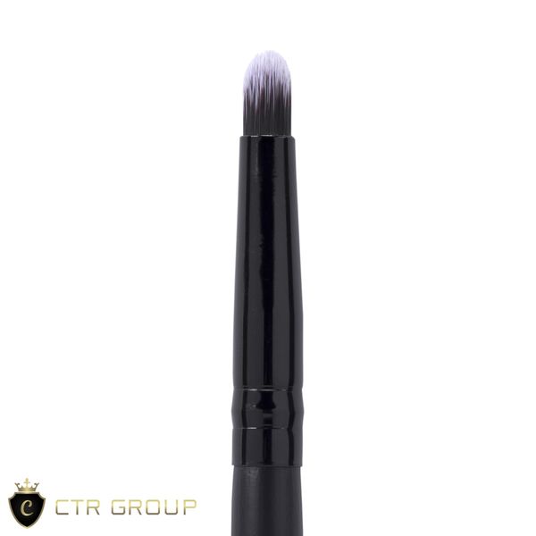 Brush for applying shadows, concealer, corrector CTR W0633